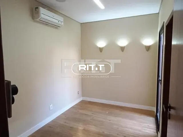 Casa com 323m² 2 quartos e 9 banheiros, à venda, no bairro Jardim Flamboyant em Campinas