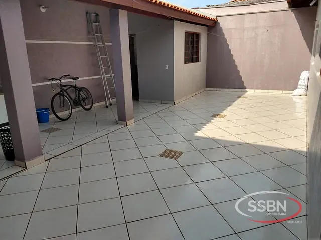 Casa com 200m² 3 quartos e 1 banheiro, à venda, no bairro Jardim da Alvorada em Nova Odessa