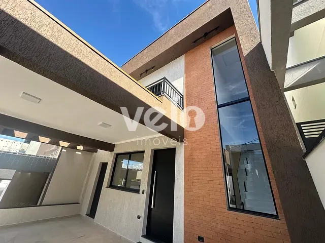 Casa 3 quartos e 3 banheiros, à venda, no bairro Morada dos Nobres em Taubaté