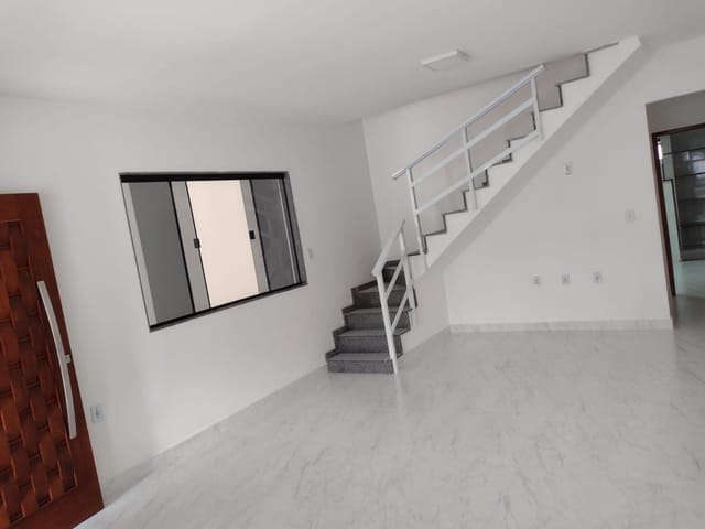 Casa 3 quartos e 2 banheiros, à venda, no bairro Parque Julião Nogueira em Campos dos Goytacazes