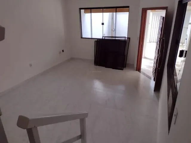 Casa 3 quartos e 2 banheiros, à venda, no bairro Parque Julião Nogueira em Campos dos Goytacazes