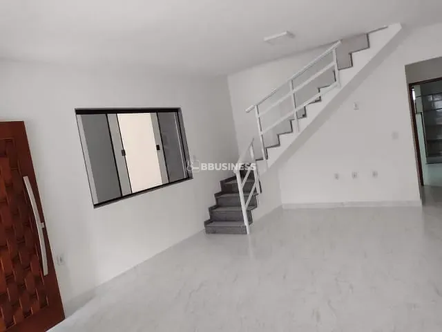Casa 3 quartos e 2 banheiros, à venda, no bairro Parque Julião Nogueira em Campos dos Goytacazes