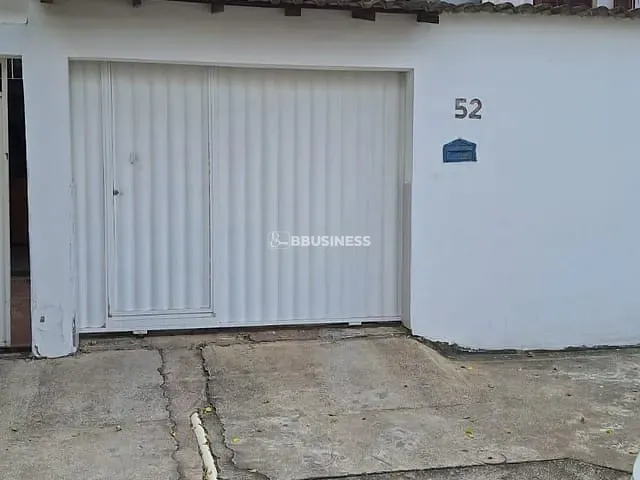 Casa 3 quartos e 2 banheiros, à venda, no bairro Parque Julião Nogueira em Campos dos Goytacazes
