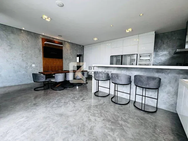 Casa com 560m² 4 quartos e 5 banheiros, à venda, no bairro Alphaville em Santana de Parnaíba