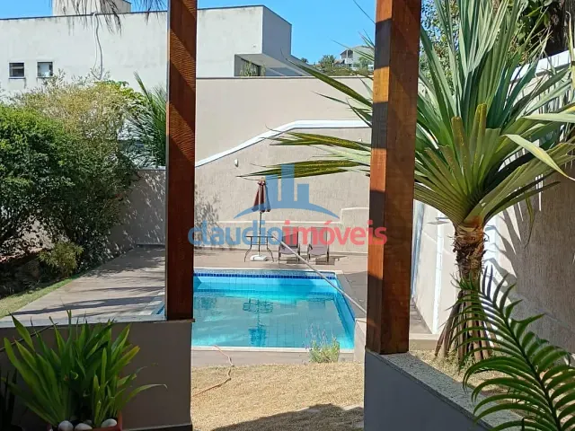 Casa 4 quartos e 5 banheiros, à venda, no bairro Boa Vista em Barra Mansa