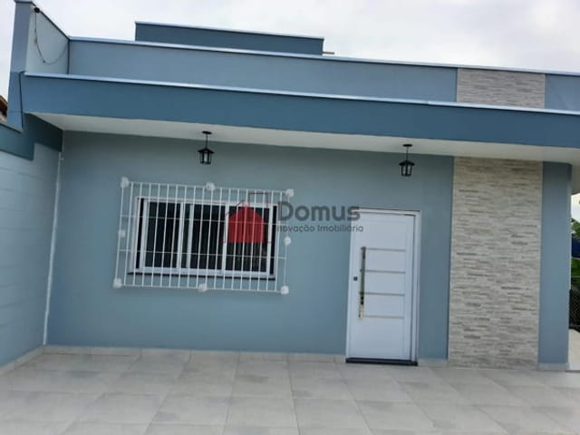Casa com 570m², à venda, no bairro Parque das Nações em Pindamonhangaba