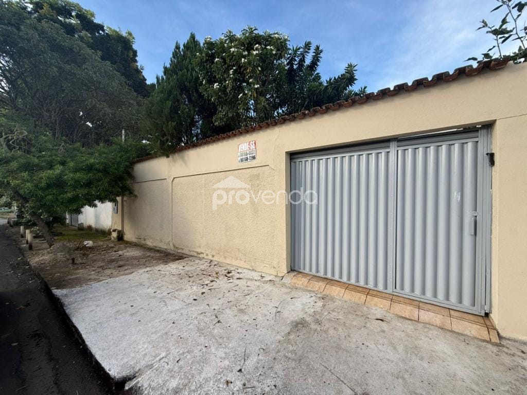 Casa, 3 quartos, 180 m² - Foto 1