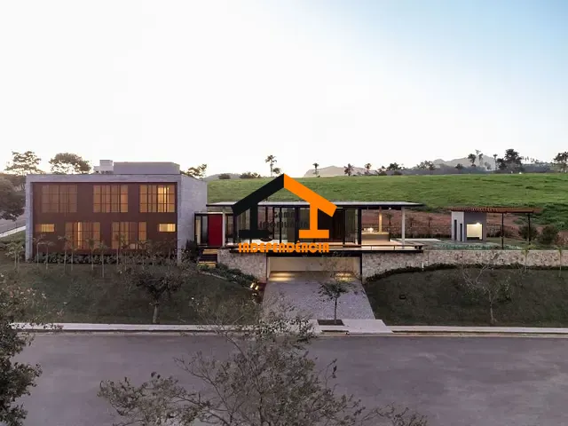 Casa com 1352m² 5 quartos e 6 banheiros, à venda ou para alugar, no bairro Fazenda Dona Carolina em Itatiba