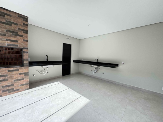 Foto do Casa - MORADA DAS FLORES - AZALEIA - R$ 879.000 - Sobrado à venda, 3 quartos (01 suíte), 140 m2, 2 vagas, Cambé - PR | Human Imóveis