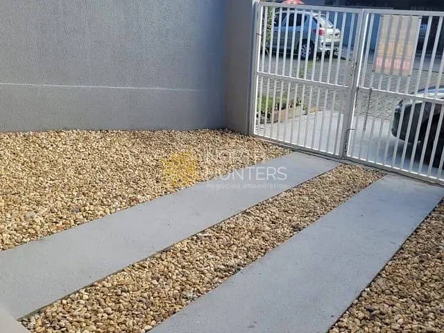 Casa 2 quartos e 2 banheiros, à venda, no bairro Jarivatuba em Joinville