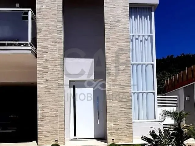 Casa com 300m² 4 quartos e 3 banheiros, à venda, no bairro Condomínio Villa Guedes  em Jaguariúna