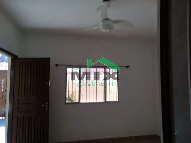 Casa com 250m² 2 quartos e 2 banheiros, à venda, no bairro Corumba em Itanhaém