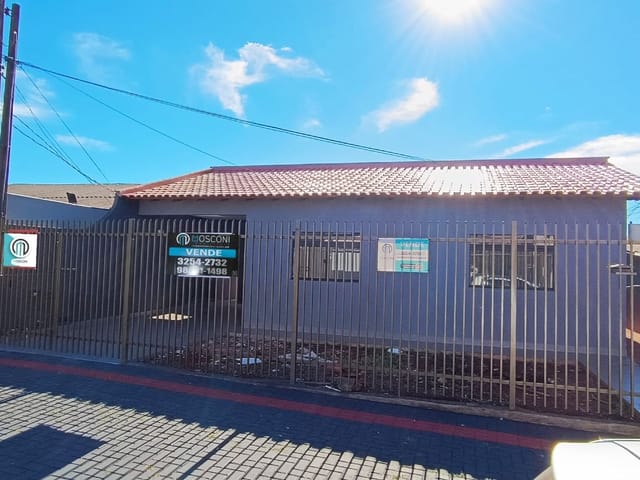 Casa com 300m² 3 quartos e 1 banheiro, à venda, no bairro Jardim Riviera em Cambé