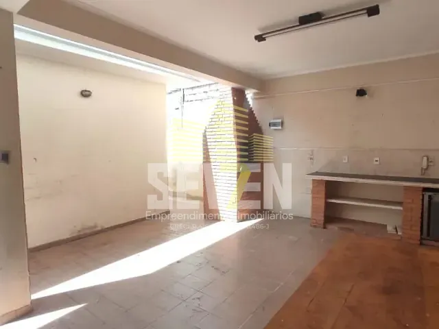 Casa com 230m² 3 quartos e 1 banheiro, à venda, no bairro Vila Gonçalves em Bauru