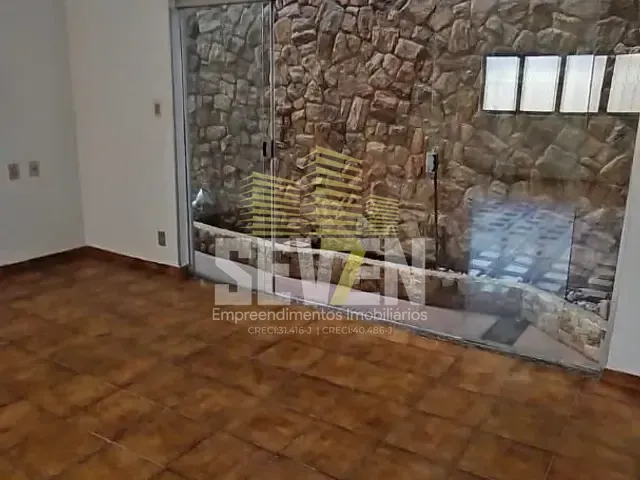 Casa com 230m² 3 quartos e 1 banheiro, à venda, no bairro Vila Gonçalves em Bauru