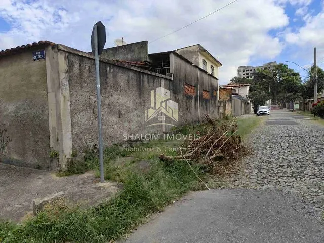 Casa com 495m² 8 quartos e 6 banheiros, à venda, no bairro Esplanada em Belo Horizonte