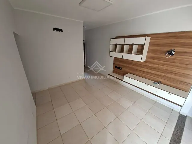Casa 2 quartos e 1 banheiro, à venda ou para alugar, no bairro Residencial São Francisco em Sinop