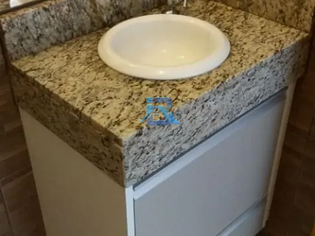 Casa com 250m² 3 quartos e 1 banheiro, à venda ou para alugar, no bairro Loteamento Residencial Central Park I em Itatiba