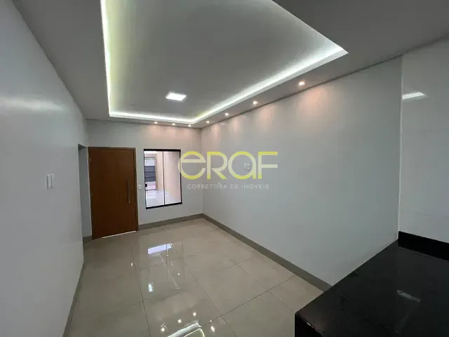 Casa 3 quartos e 2 banheiros, à venda, no bairro centro em Formosa