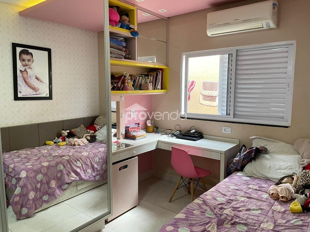 Casa, 3 quartos, 227 m² - Foto 7