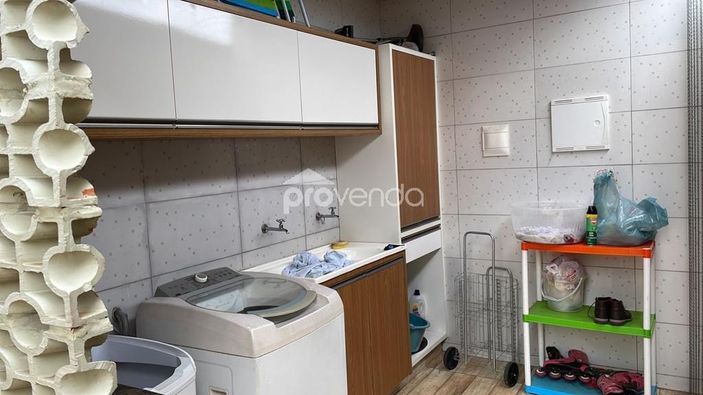 Casa, 3 quartos, 227 m² - Foto 13