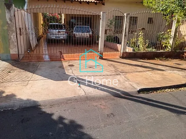 Casa com 275m² 4 quartos e 2 banheiros, à venda, no bairro Alto da Boa Vista em Londrina
