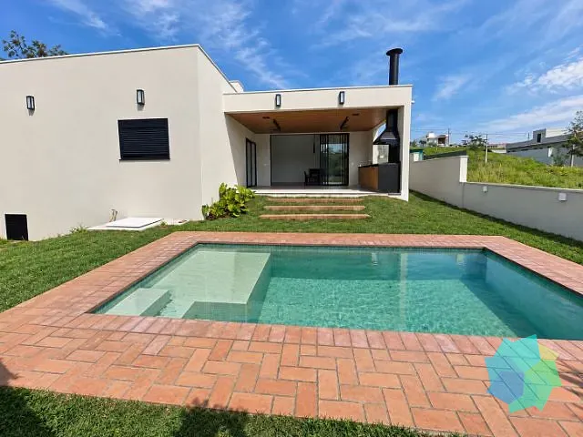 Casa com 463m² 3 quartos e 4 banheiros, à venda, no bairro Jardim Celani em Salto
