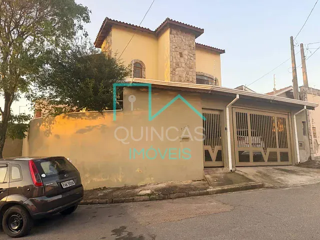 Casa com 223m² 4 quartos e 4 banheiros, à venda, no bairro Parque Residencial Eloy Chaves em Jundiaí