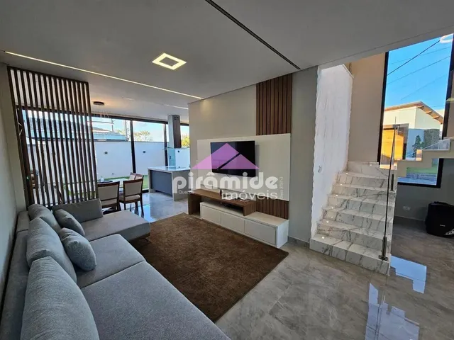 Casa com 10m² 3 quartos e 5 banheiros, à venda, no bairro Jardim Jacinto em Jacareí