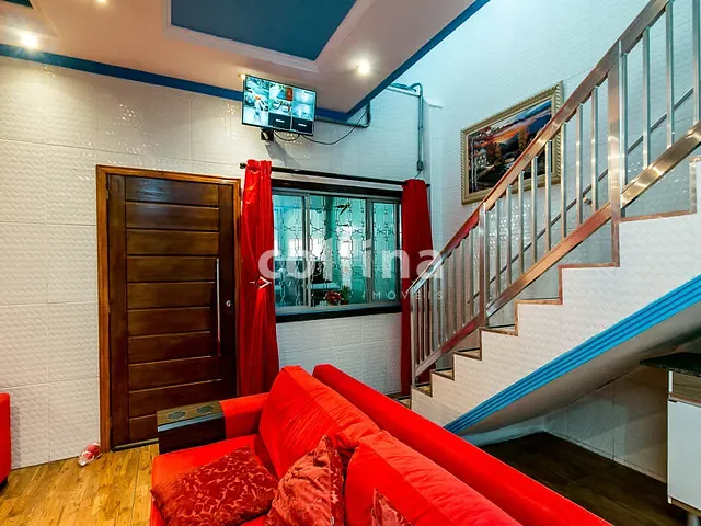 Casa com 391m² 2 quartos e 5 banheiros, à venda, no bairro Vila Silviânia em Carapicuíba