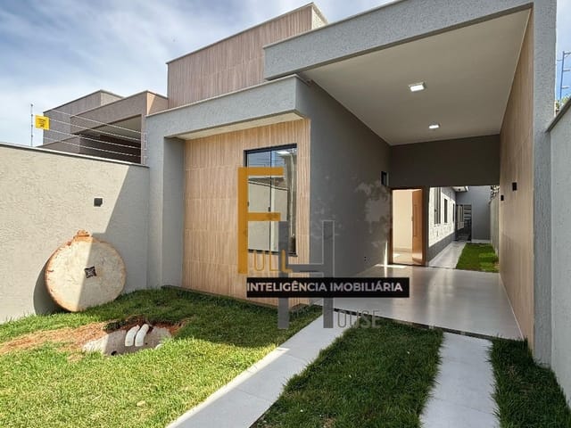 Casa com 180m² 3 quartos e 2 banheiros, à venda, no bairro Residencial Village Garavelo em Aparecida de Goiânia