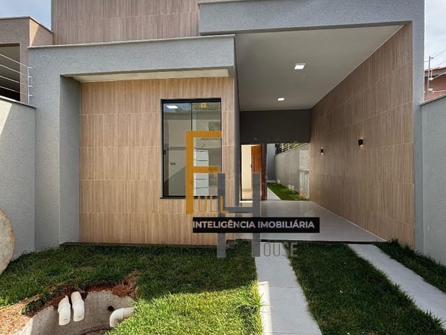 Casa com 180m² 3 quartos e 2 banheiros, à venda, no bairro Residencial Village Garavelo em Aparecida de Goiânia