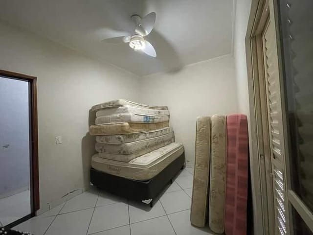 Casa com 540m² 2 quartos e 1 banheiro, à venda, no bairro Cidade Satélite Íris em Campinas