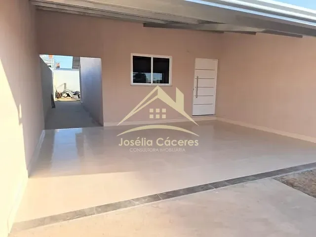 Casa com 360m² 2 quartos e 2 banheiros, à venda, no bairro centro em Chapada dos Guimarães