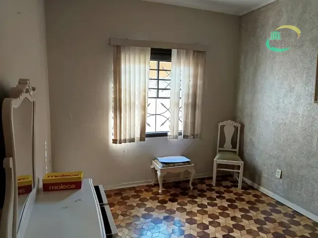 Casa com 250m² 4 quartos e 3 banheiros, à venda, no bairro Jardim Eulina em Campinas