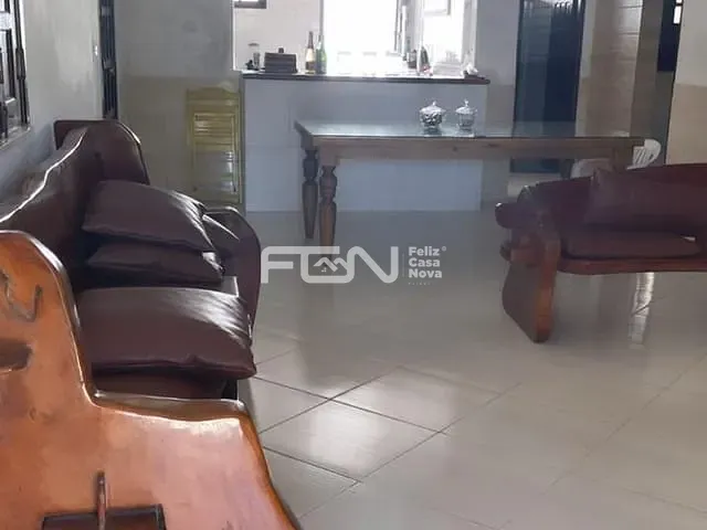 Casa com 500m² 4 quartos e 4 banheiros, para alugar, no bairro Barra do Jacuípe em Camaçari
