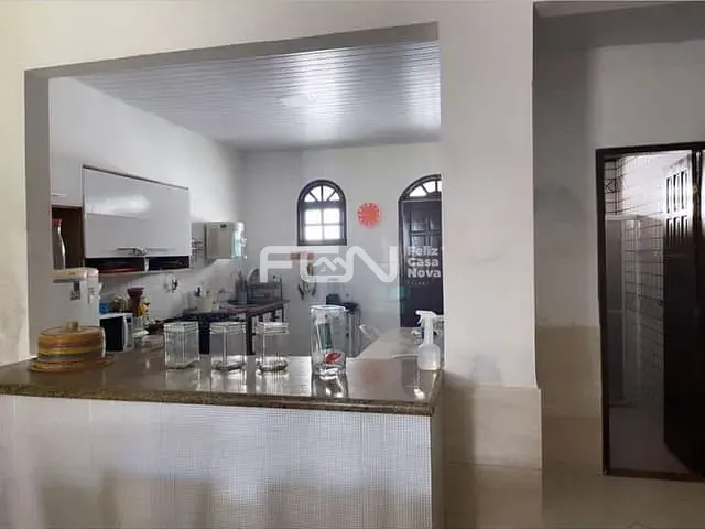 Casa com 500m² 4 quartos e 4 banheiros, para alugar, no bairro Barra do Jacuípe em Camaçari