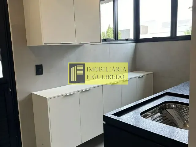 Casa com 405m² 3 quartos e 4 banheiros, à venda, no bairro Parque Residencial Damha IV em São José do Rio Preto