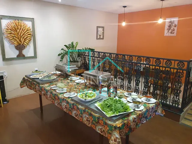 Casa com 325m² 2 quartos e 3 banheiros, à venda ou para alugar, no bairro Jardim Ermida I em Jundiaí
