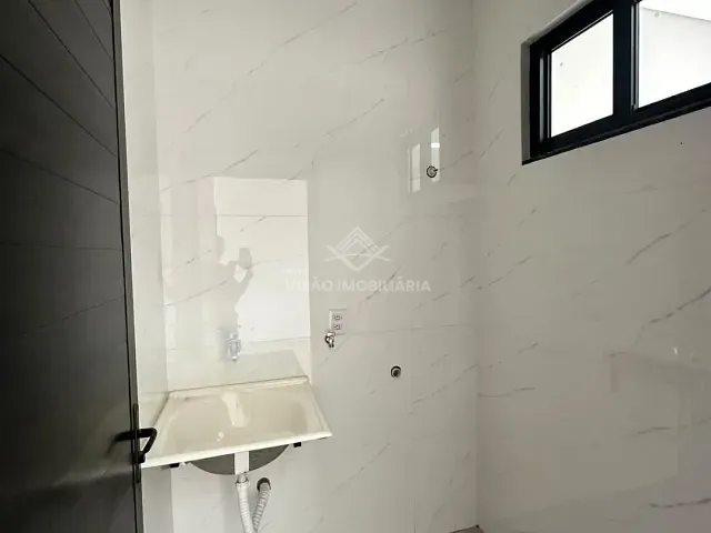 Casa 3 quartos e 1 banheiro, à venda, no bairro Jardim Bougainville em Sinop