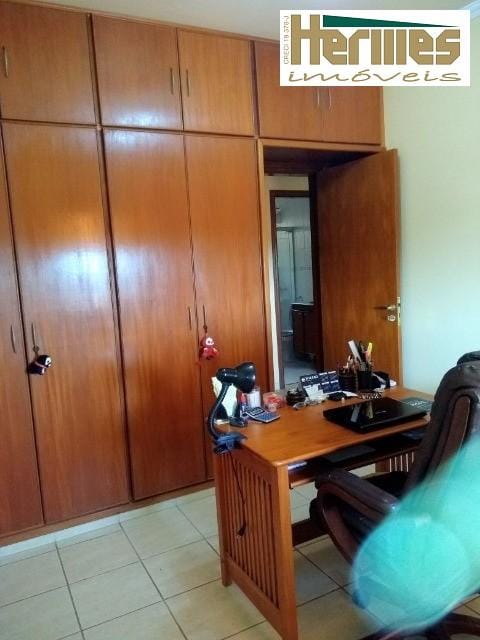 Casa, 3 quartos, 235 m² - Foto 11