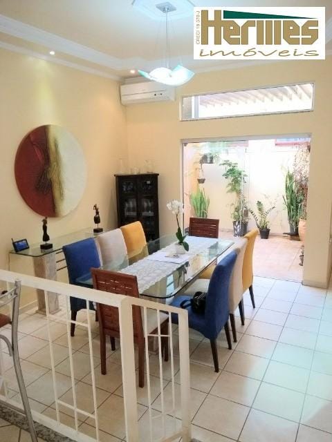 Casa, 3 quartos, 235 m² - Foto 4