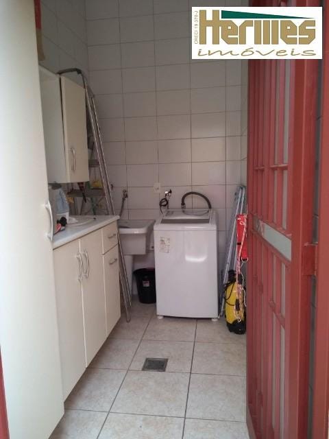 Casa, 3 quartos, 235 m² - Foto 19