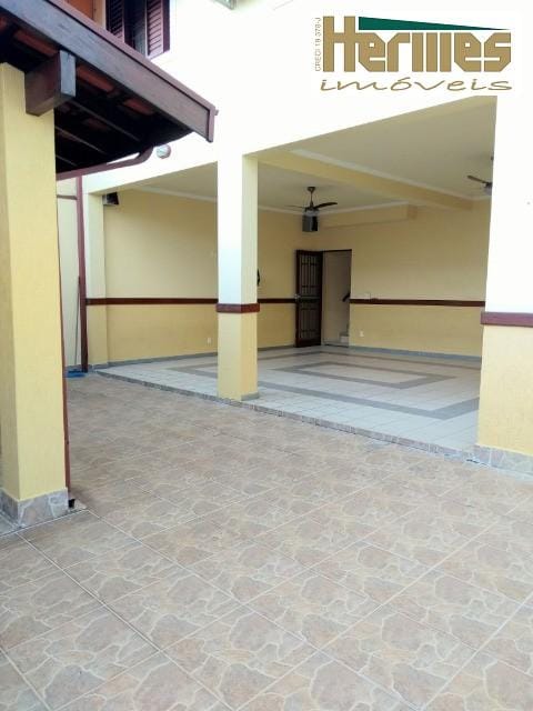 Casa, 3 quartos, 235 m² - Foto 21