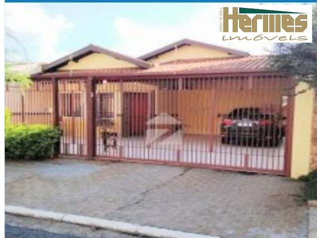 Casa, 3 quartos, 235 m² - Foto 1