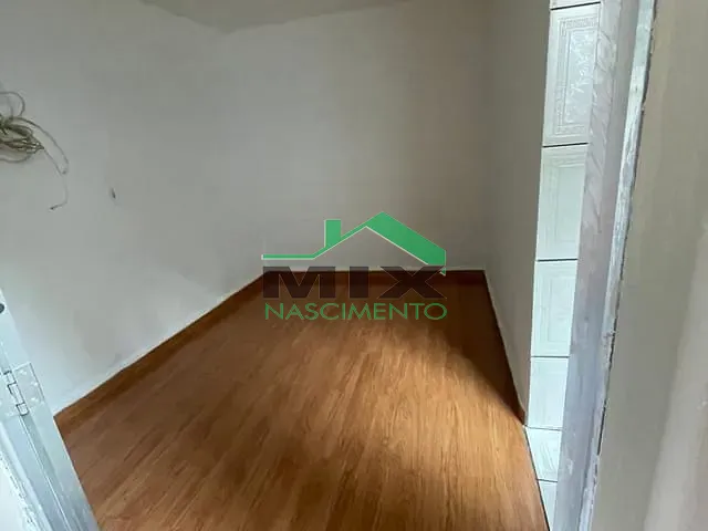 Casa com 170m² 5 quartos e 3 banheiros, à venda, no bairro Taboão em Diadema