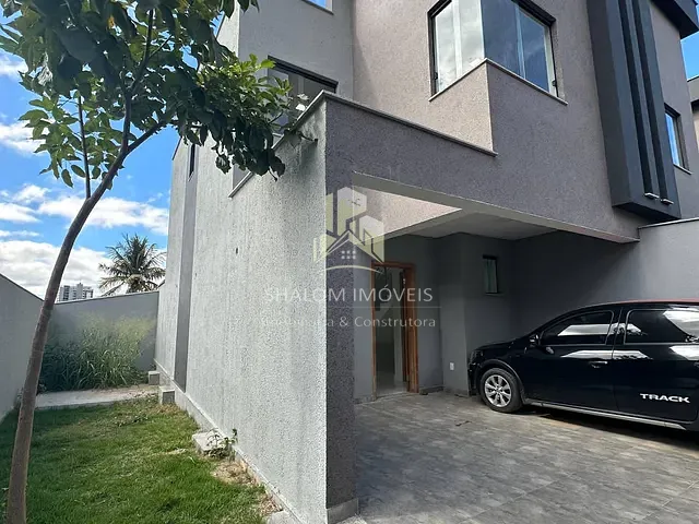 Casa com 167m² 3 quartos e 1 banheiro, à venda, no bairro Santa Mônica em Belo Horizonte
