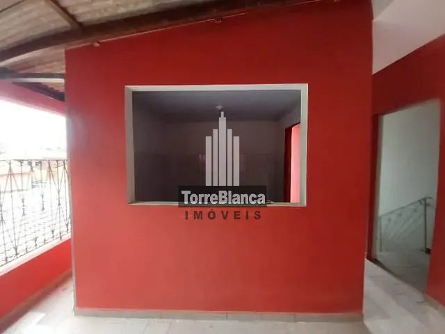 Casa com 1m² 4 quartos e 2 banheiros, para alugar, no bairro Uvaranas em Ponta Grossa
