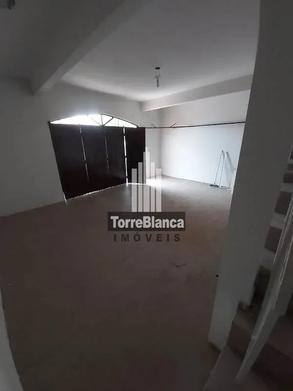 Casa, 4 quartos, 202 m² - Foto 2