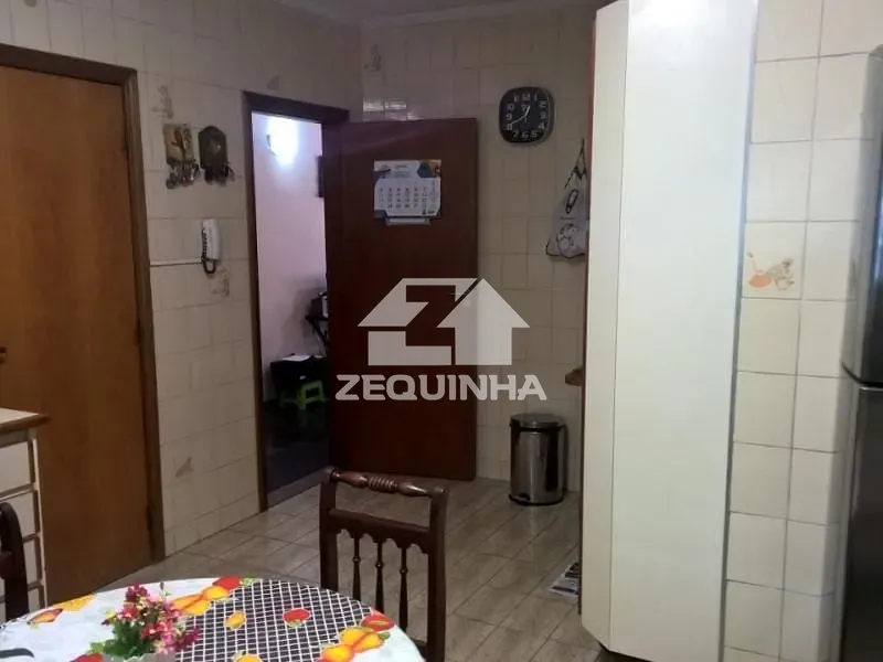 Casa, 4 quartos, 272 m² - Foto 6